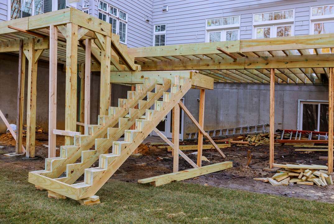 trex deck stairs