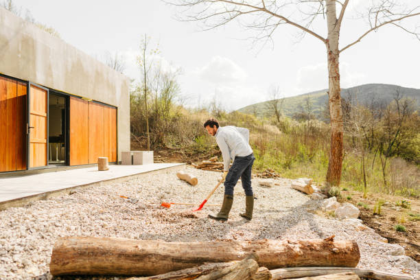 How to Build a Home for Off-Grid Living