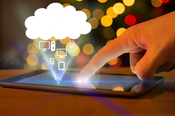 Building Cloud-Native Mobile Apps: Key Advantages & Challenges