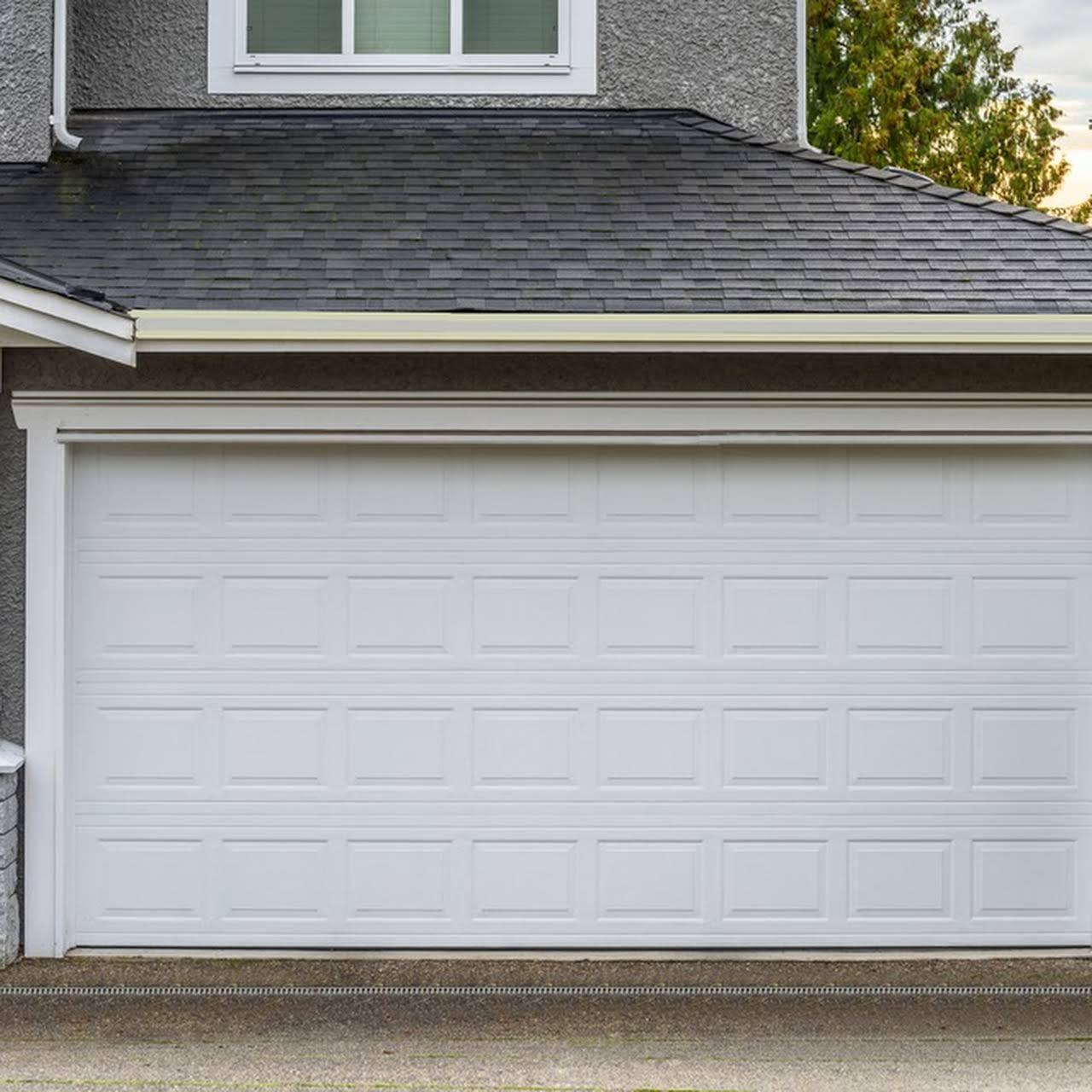 garage door supplier